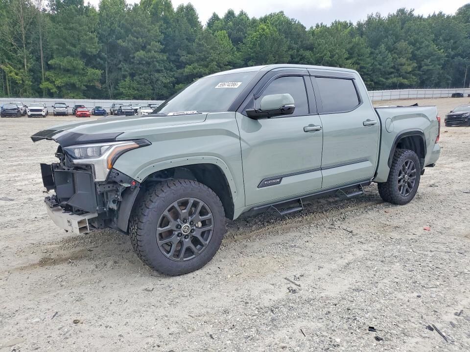 2024 TOYOTA Tundra