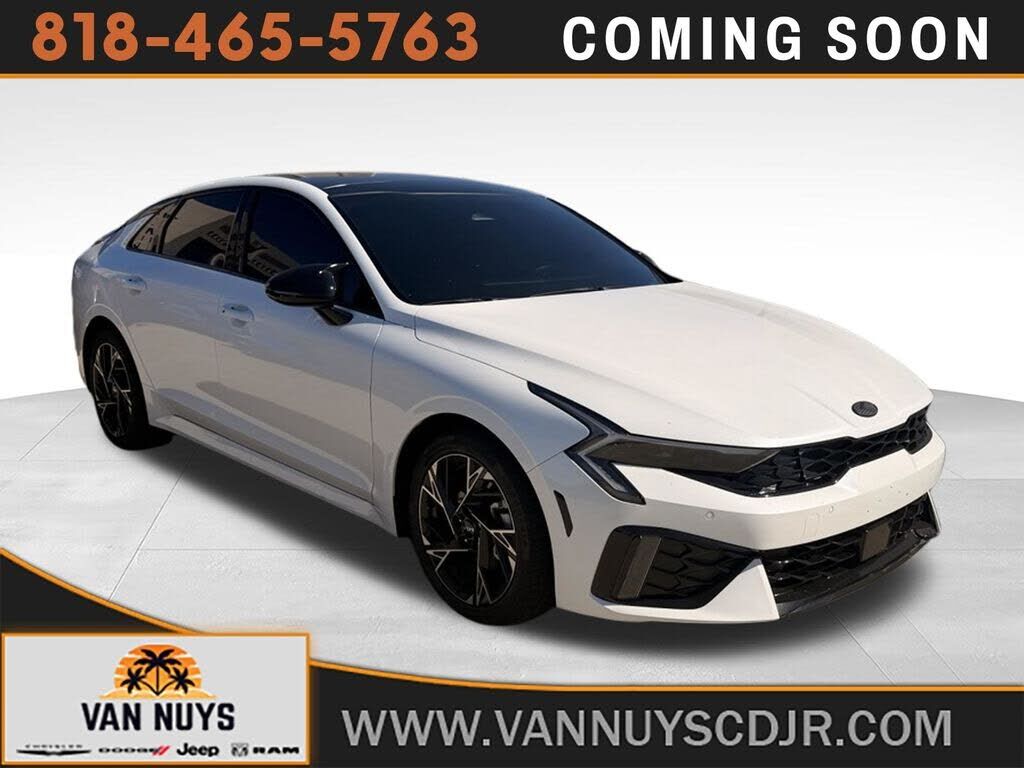 2025 KIA K5