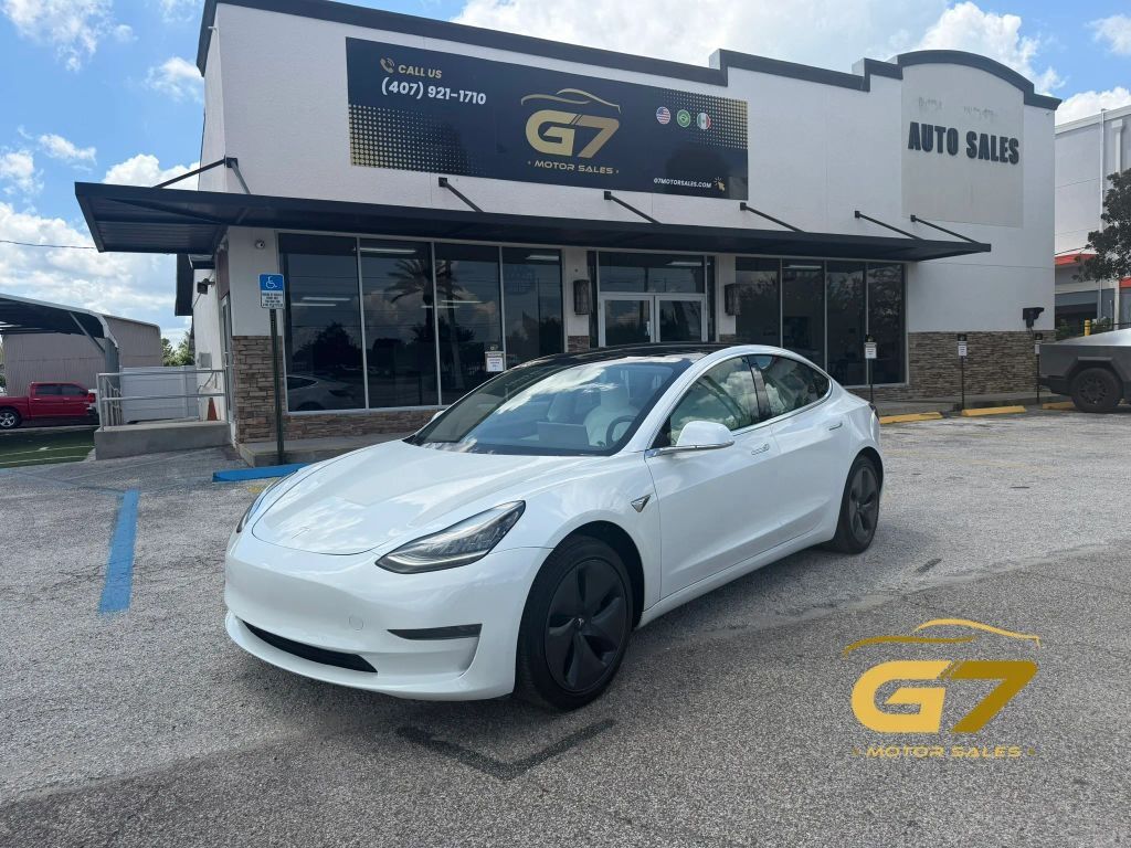 2020 TESLA Model 3