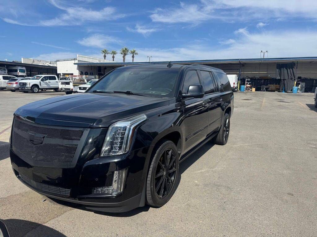 2020 CADILLAC Escalade ESV