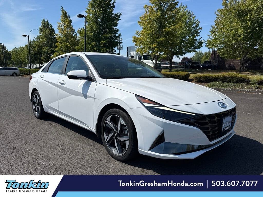 2023 HYUNDAI Elantra