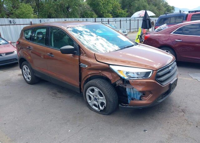 2017 FORD Escape