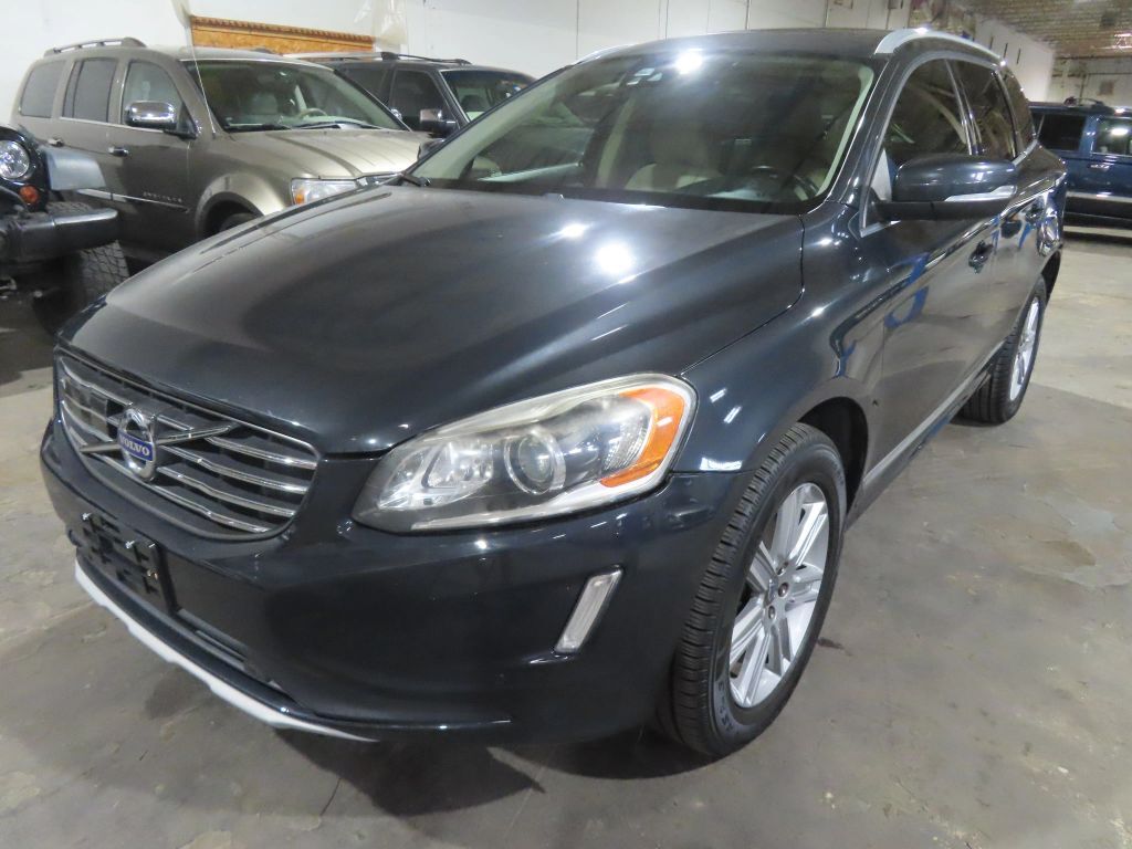 2016 VOLVO XC60