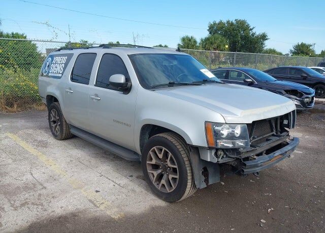 2010 CHEVROLET Suburban