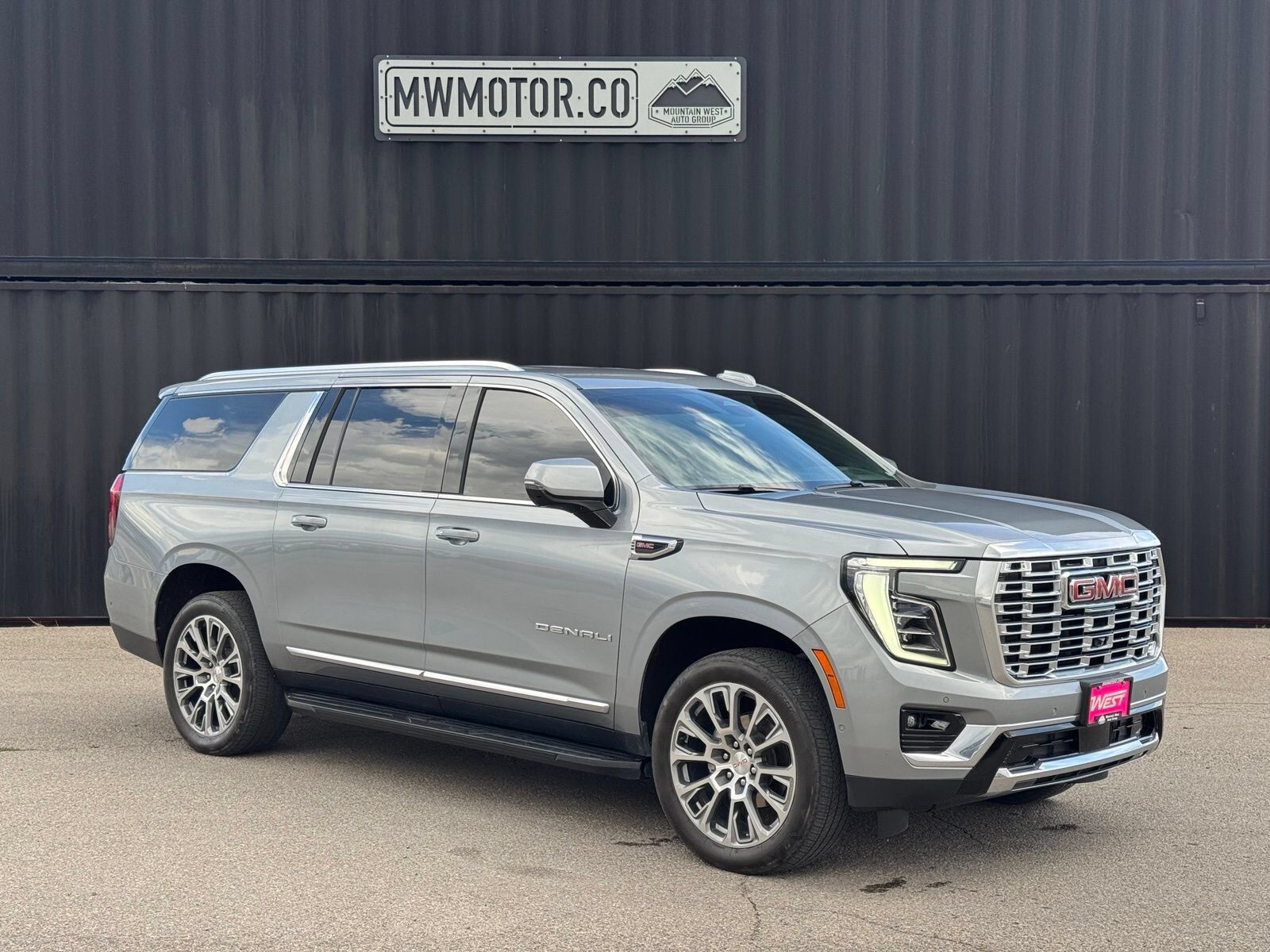 2025 GMC Yukon XL