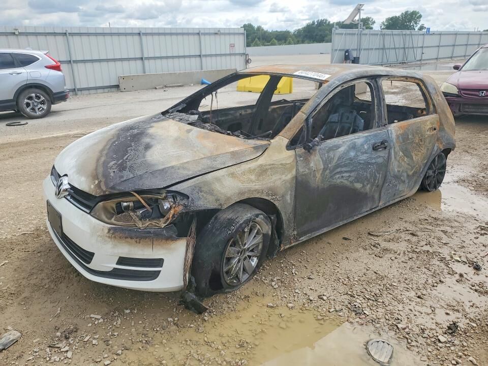 2015 VOLKSWAGEN Golf