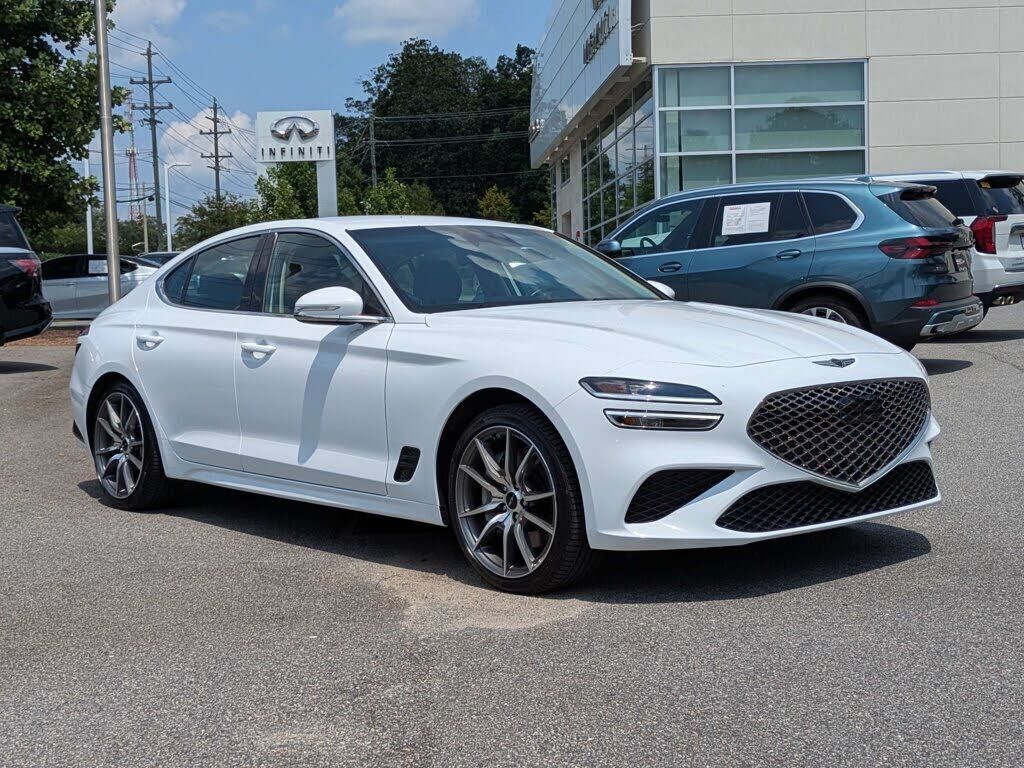 2025 GENESIS G70