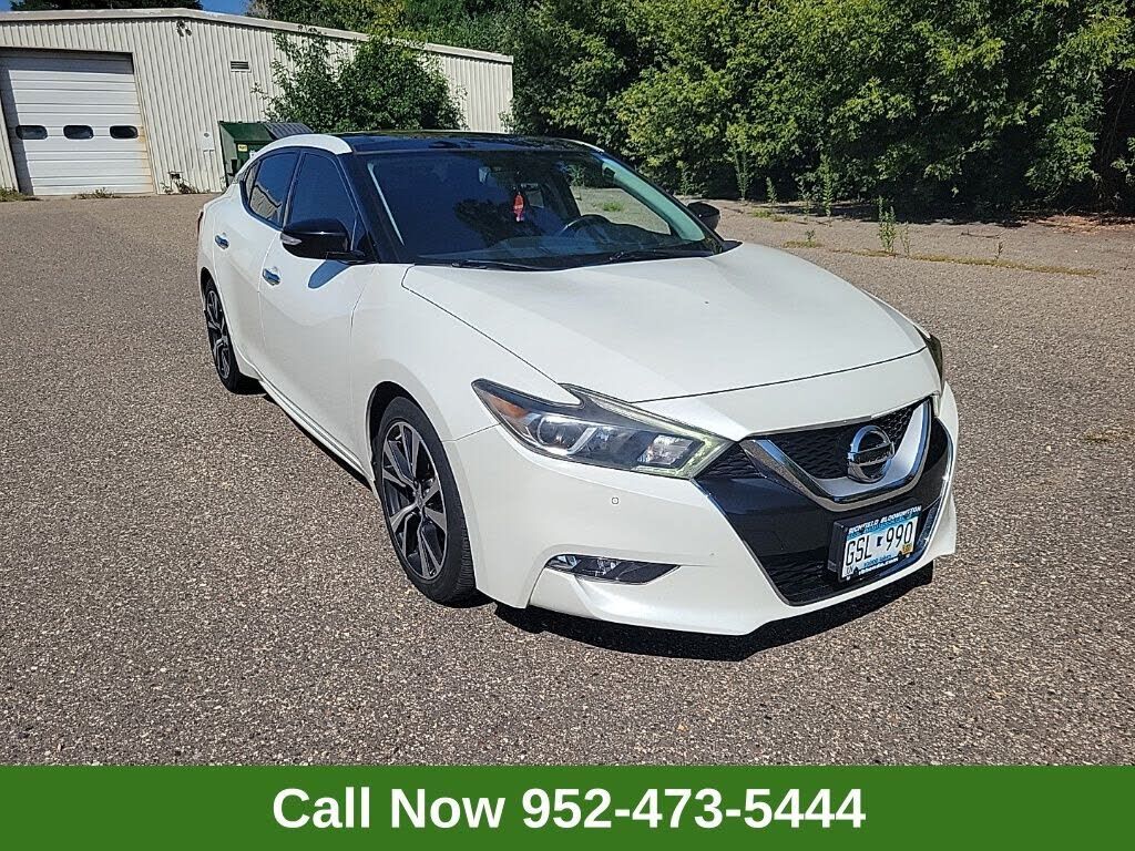 2017 NISSAN Maxima