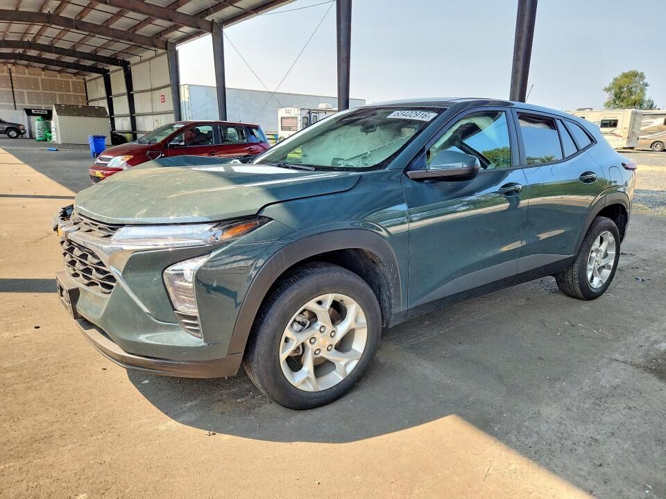 2025 CHEVROLET Trax