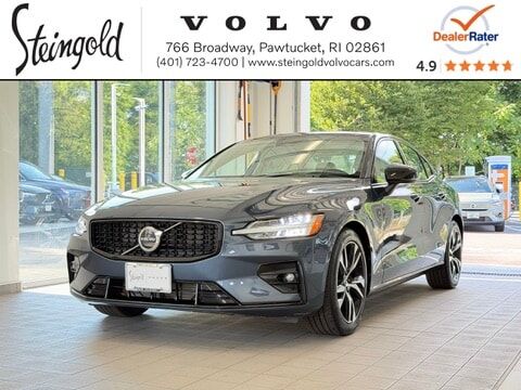 2025 VOLVO S60