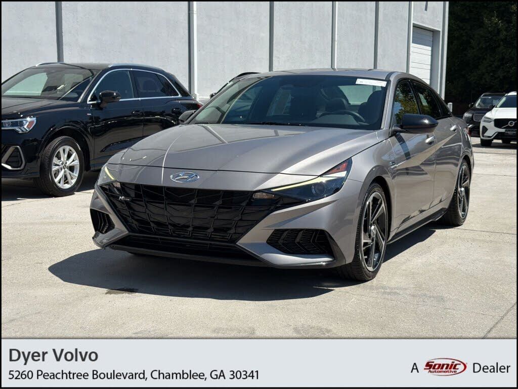 2023 HYUNDAI Elantra