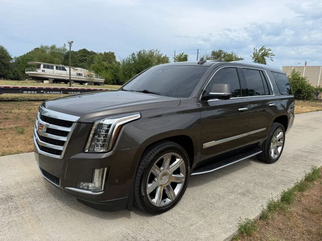 2020 CADILLAC Escalade