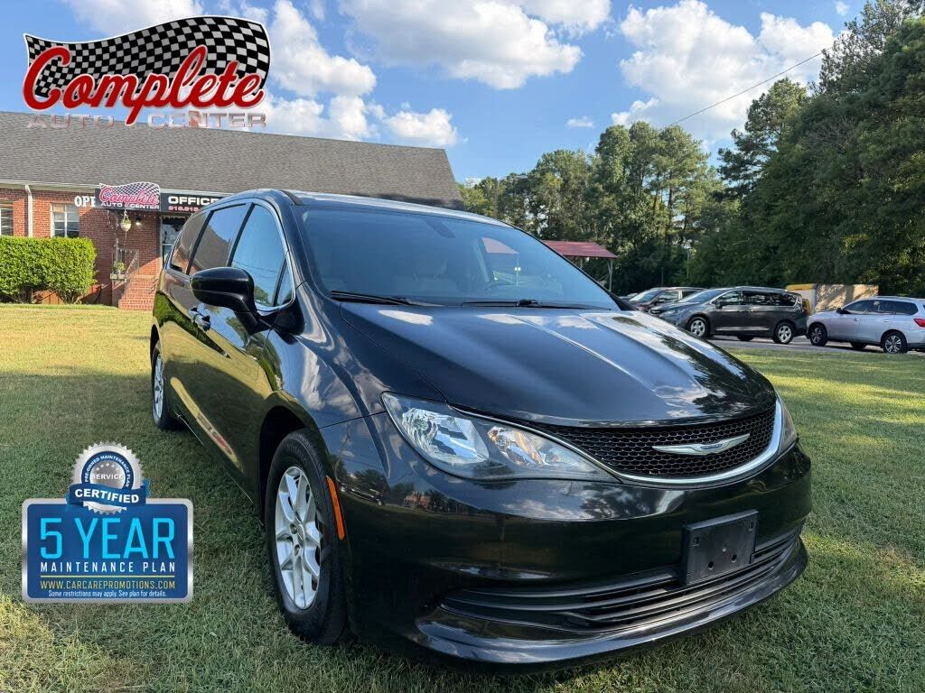 2017 CHRYSLER Pacifica
