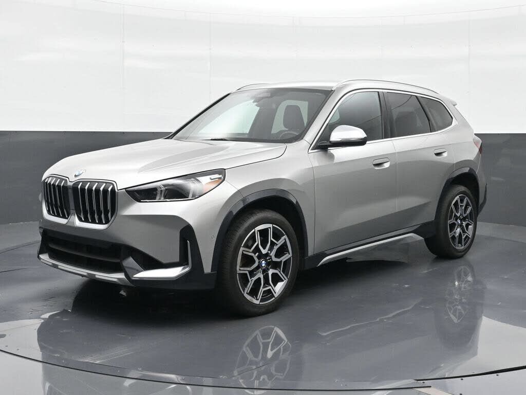 2024 BMW X1