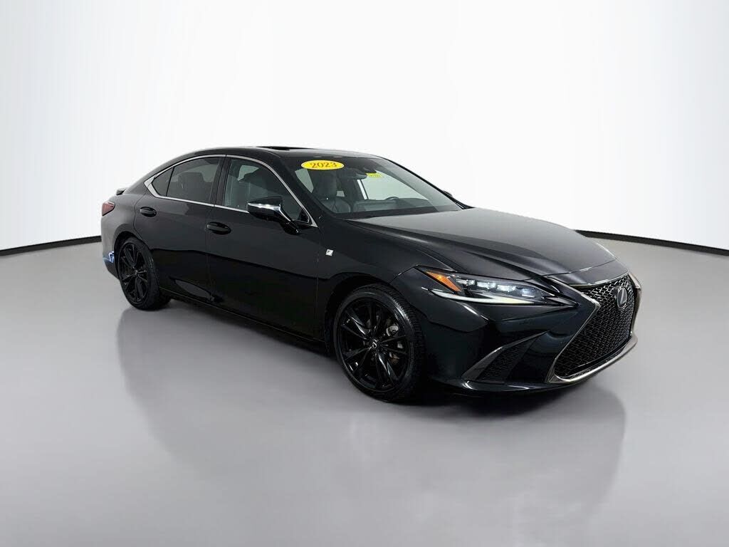 2023 LEXUS ES