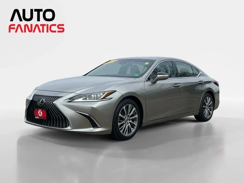 2019 LEXUS ES