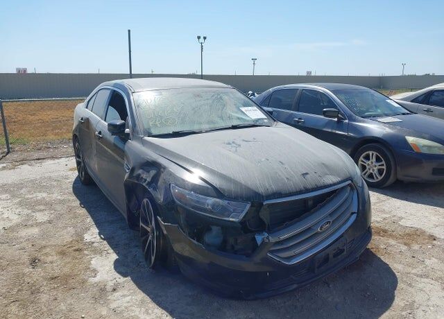 2015 FORD Taurus