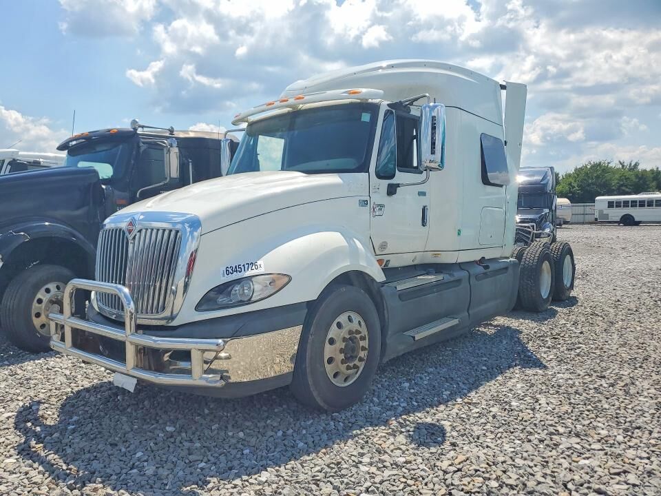 2015 INTERNATIONAL LF687