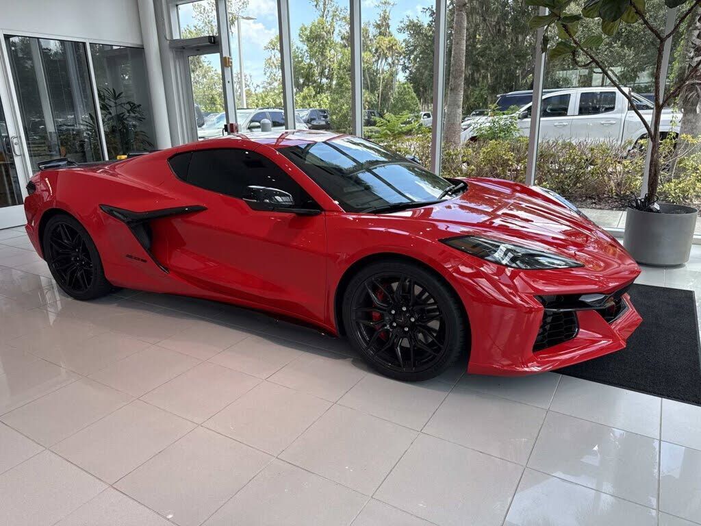 2025 CHEVROLET Corvette