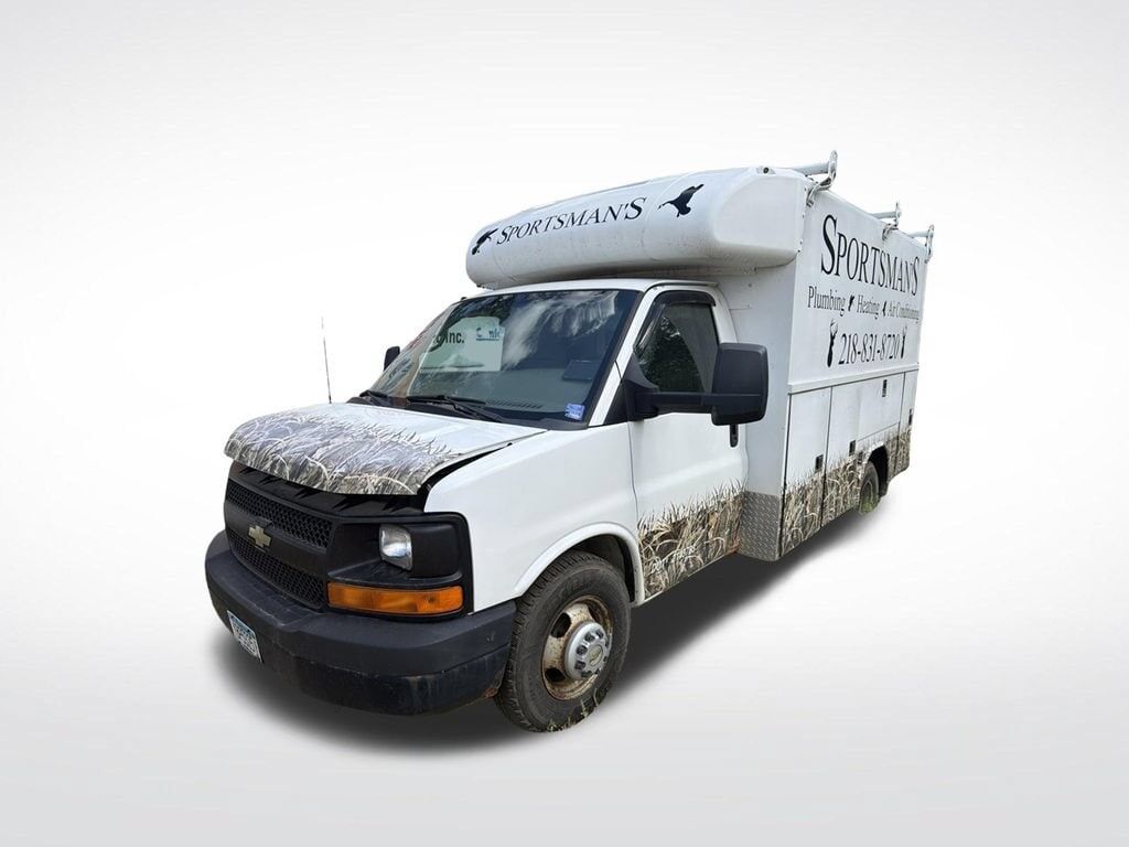 2011 CHEVROLET Express