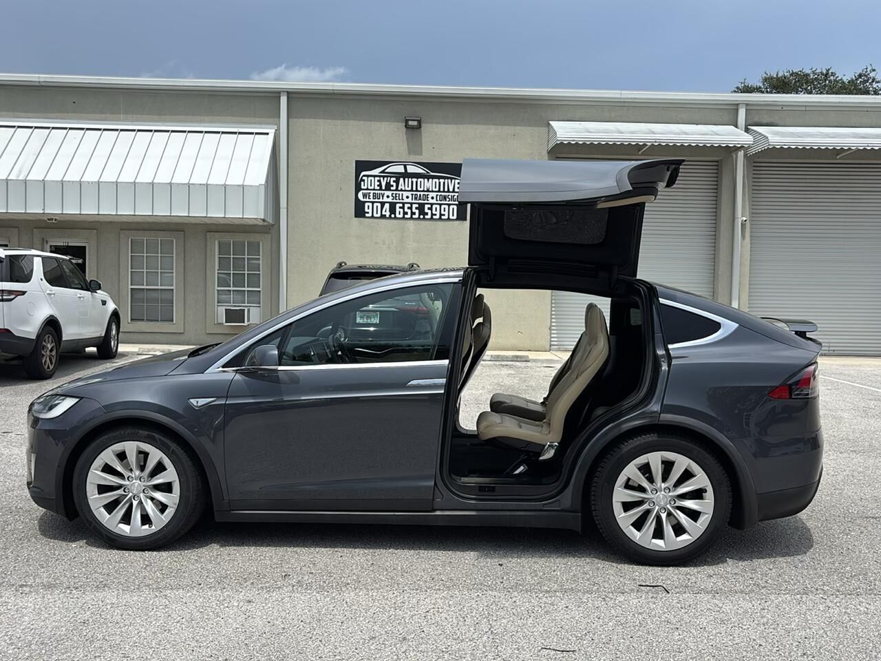 2016 TESLA Model X