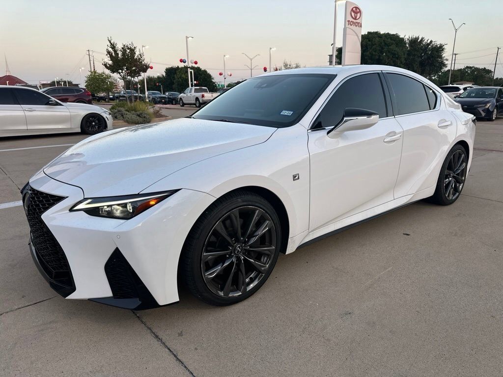 2024 LEXUS IS