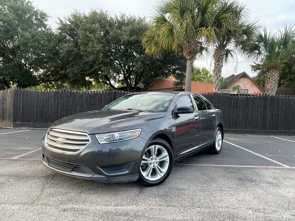2019 FORD Taurus
