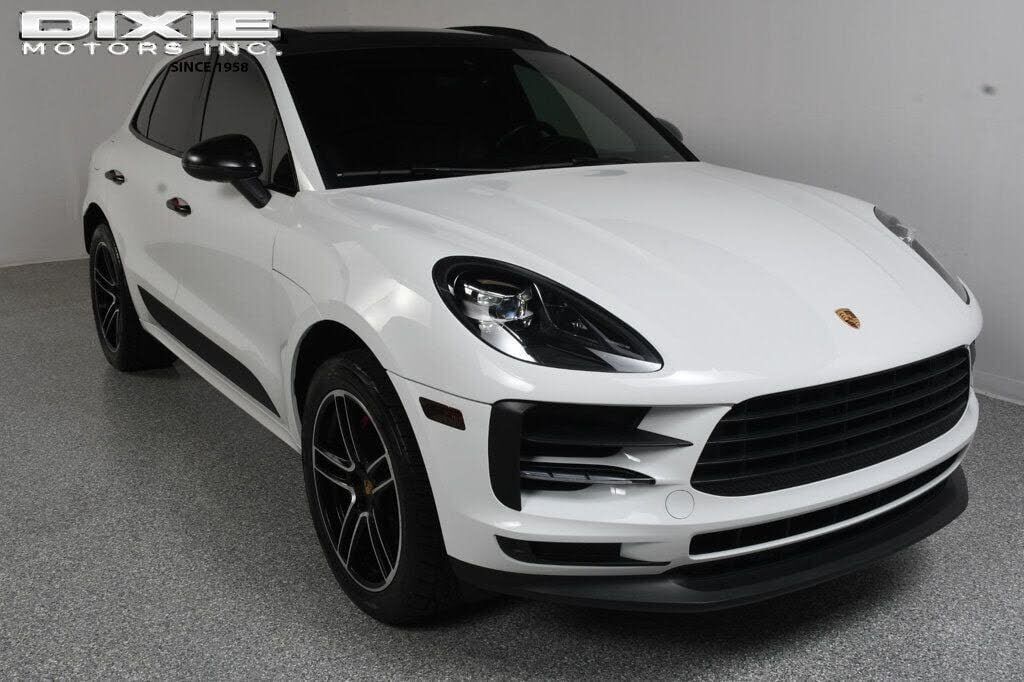 2020 PORSCHE Macan