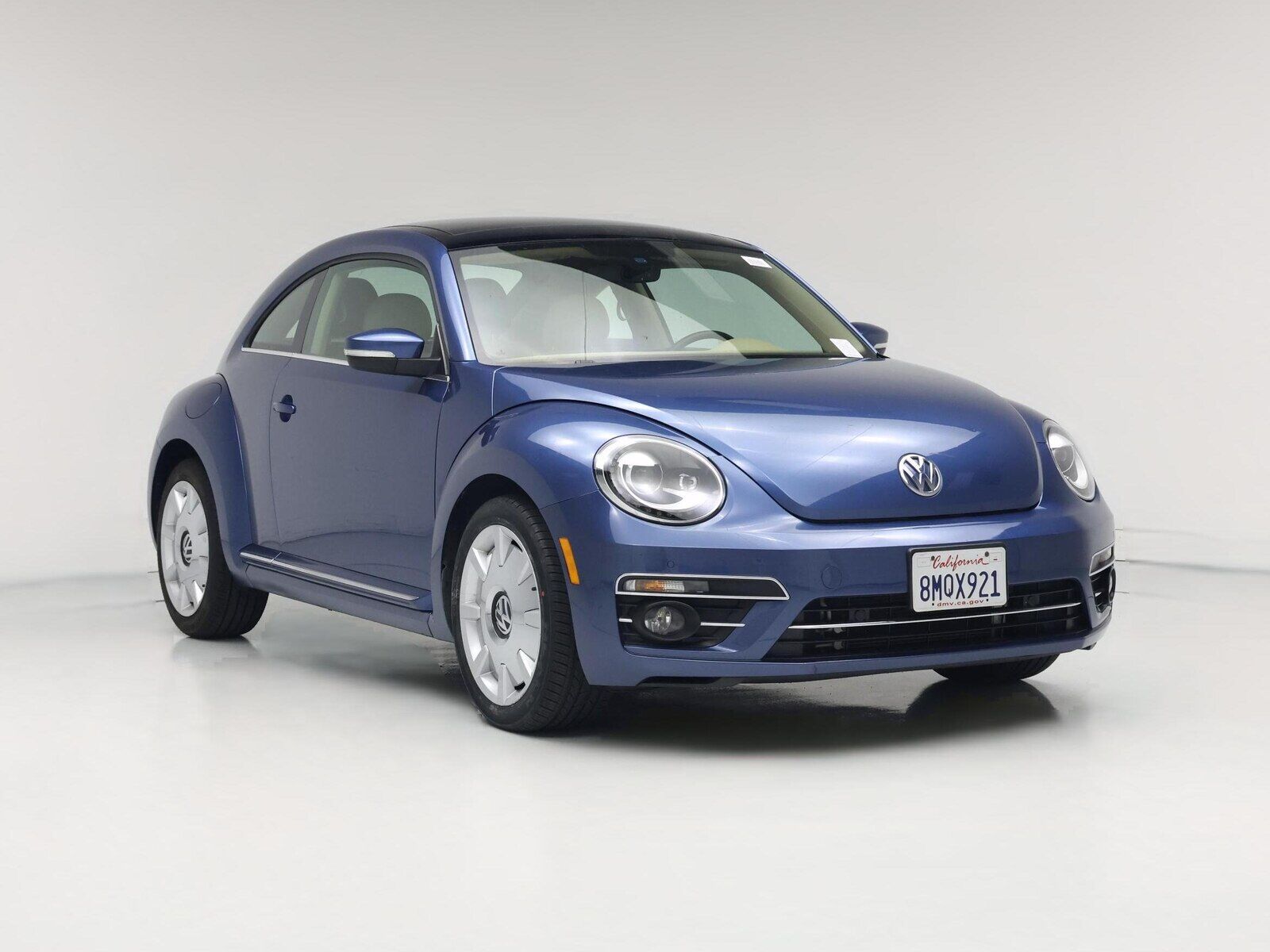 2019 VOLKSWAGEN Beetle