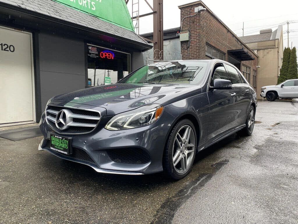 2016 MERCEDES-BENZ E-Class