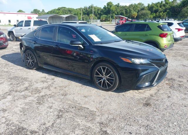 2022 TOYOTA Camry
