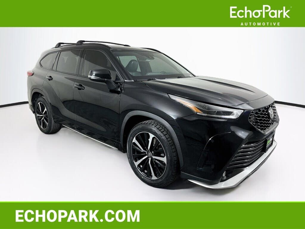 2021 TOYOTA Highlander