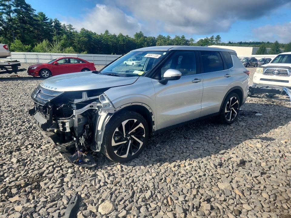 2024 MITSUBISHI Outlander