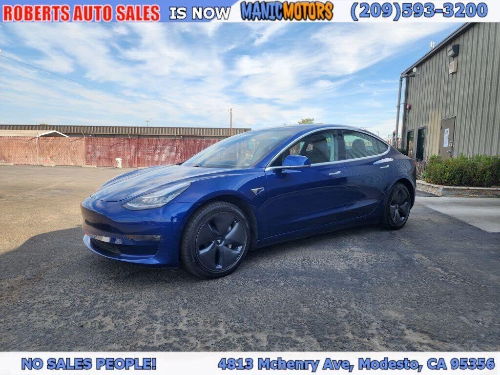 2020 TESLA Model 3