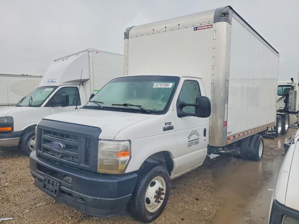 2023 FORD E-450