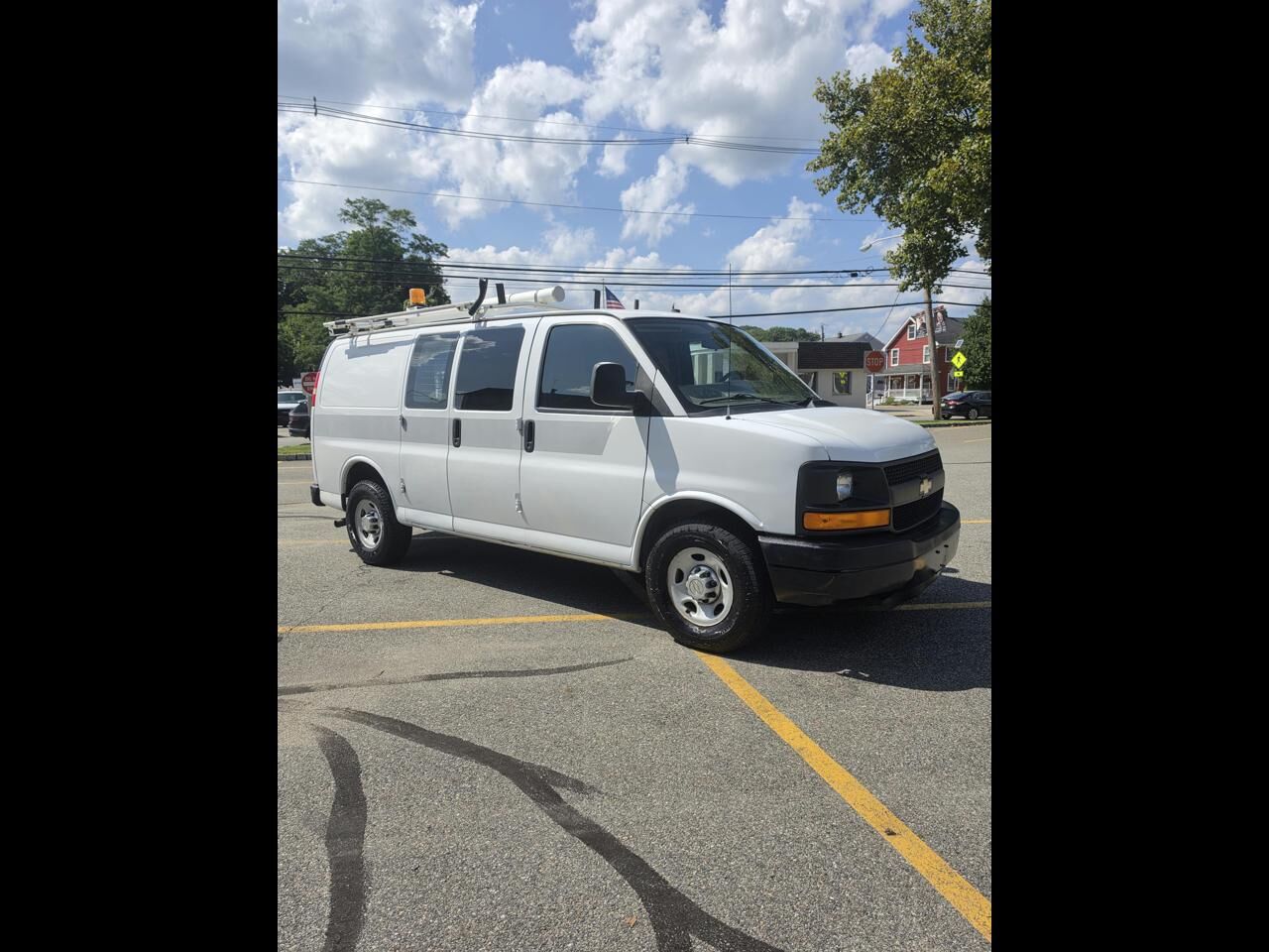 2011 CHEVROLET Express