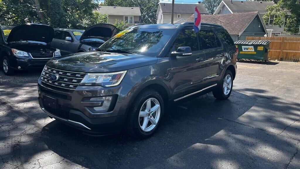 2016 FORD Explorer