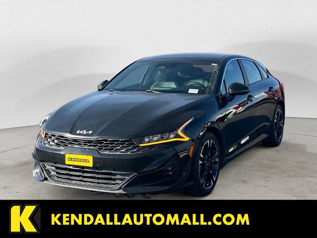 2022 KIA K5