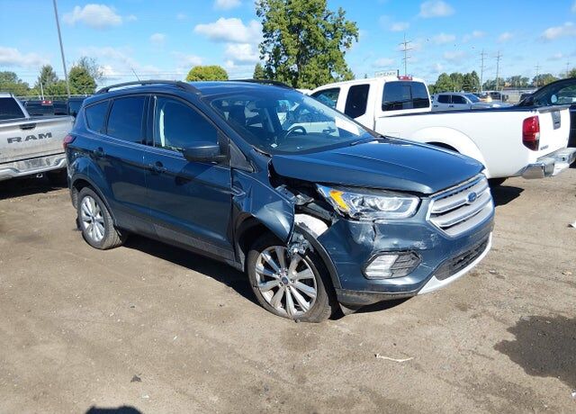 2019 FORD Escape