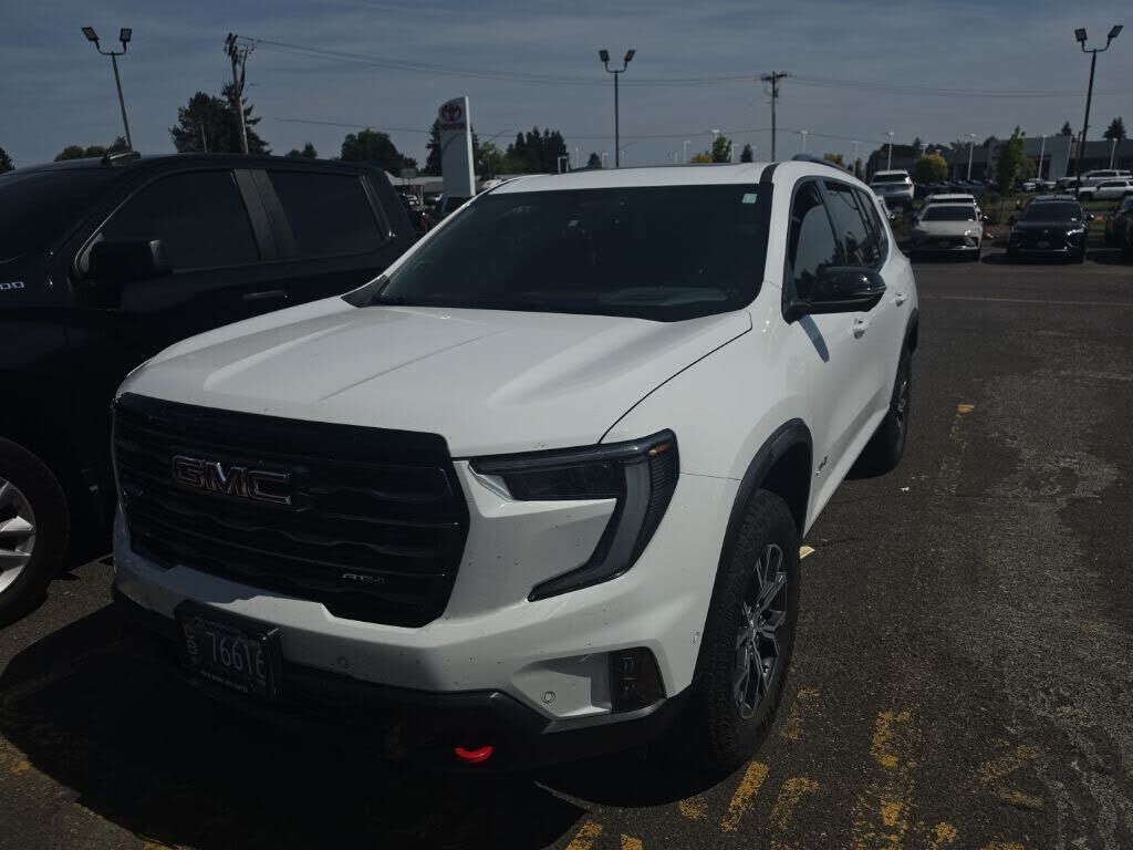 2025 GMC Acadia