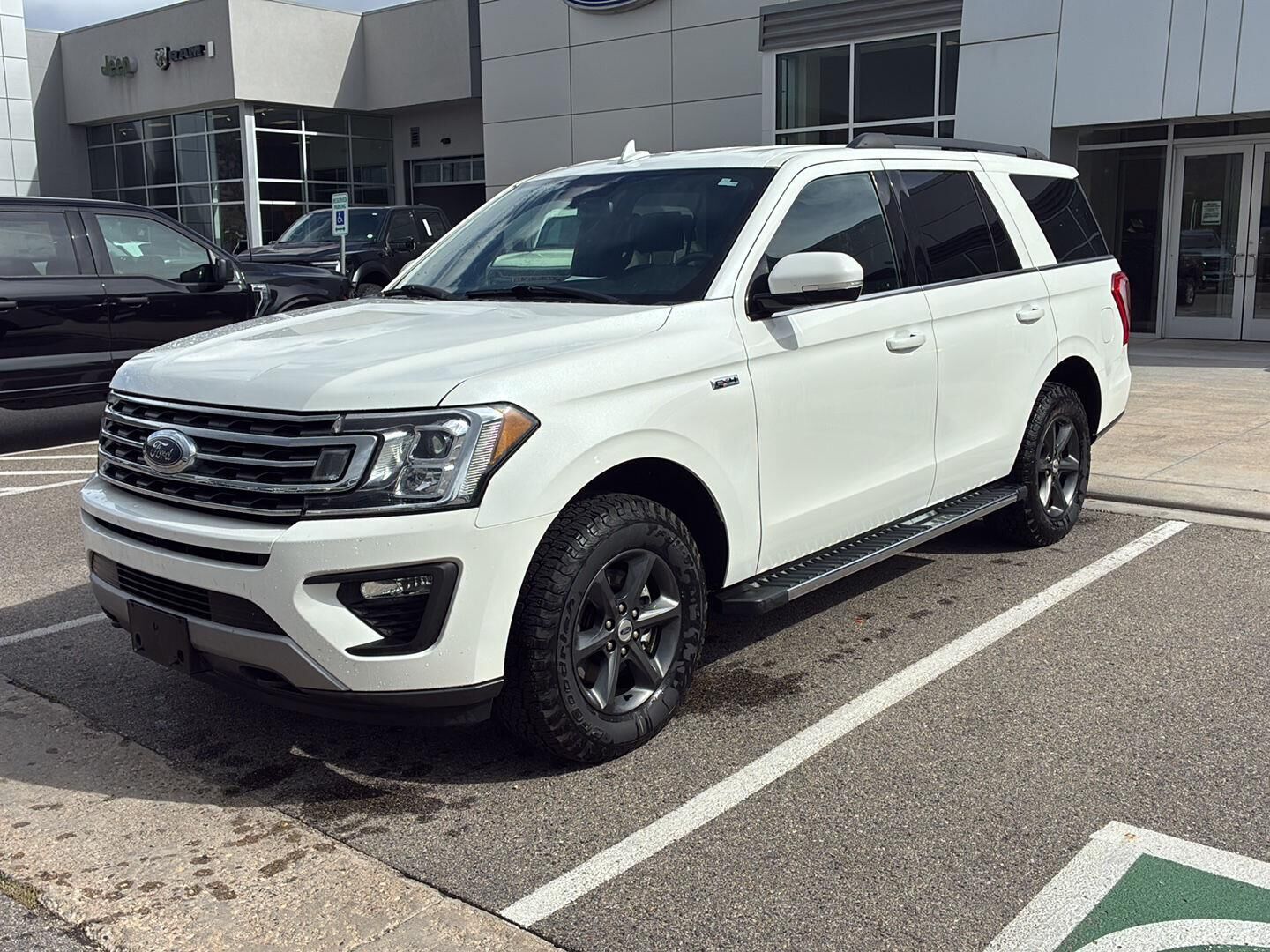 2020 FORD Expedition