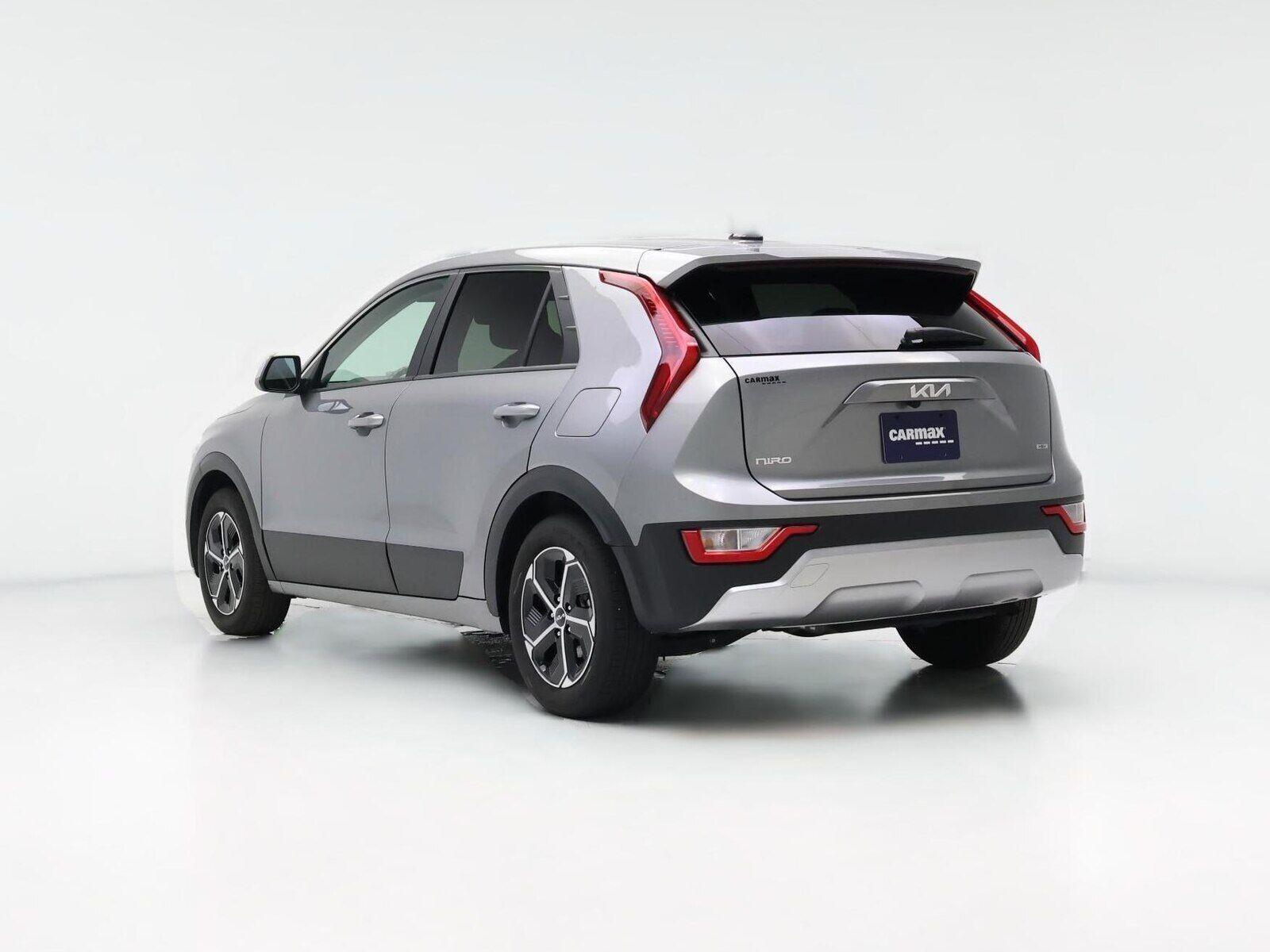 2025 KIA Niro