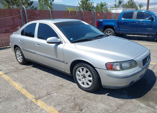 2001 VOLVO S60