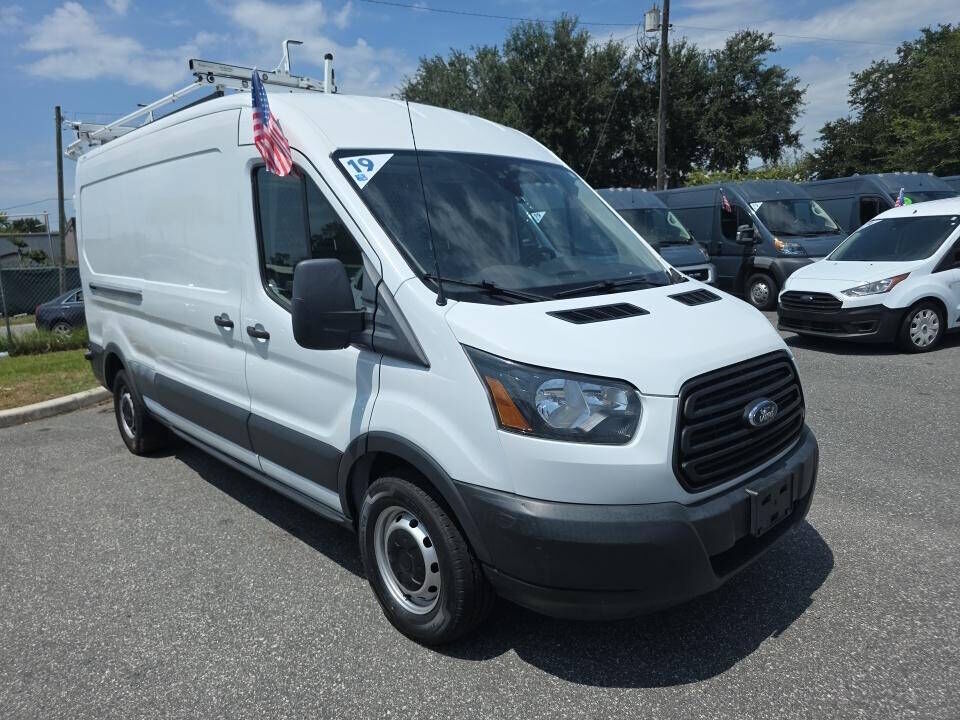 2019 FORD Transit