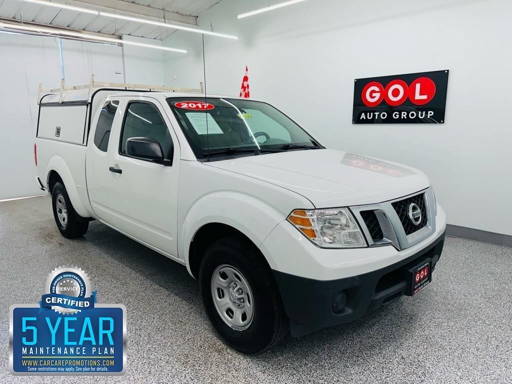 2017 NISSAN Frontier