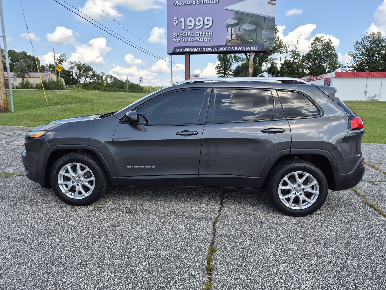 2017 JEEP Cherokee