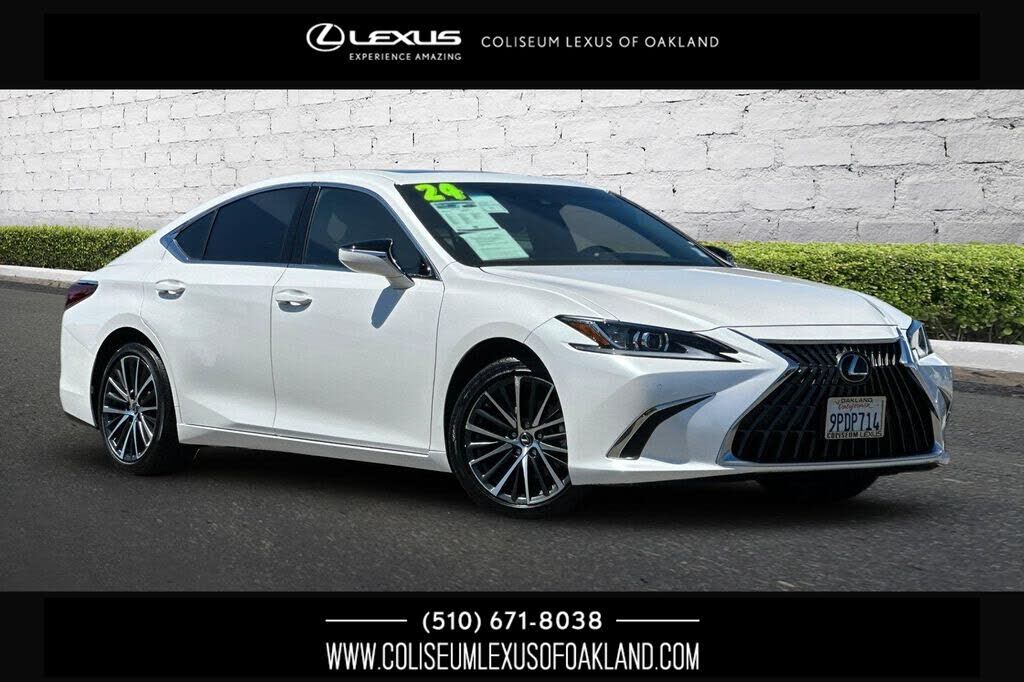 2024 LEXUS ES