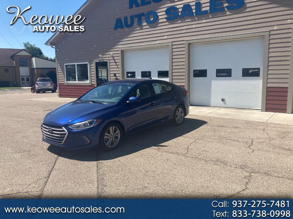 2017 HYUNDAI Elantra