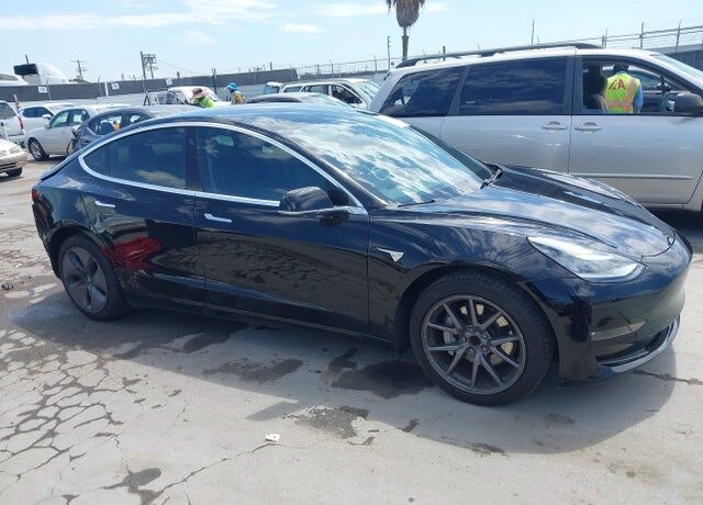 2019 TESLA Model 3