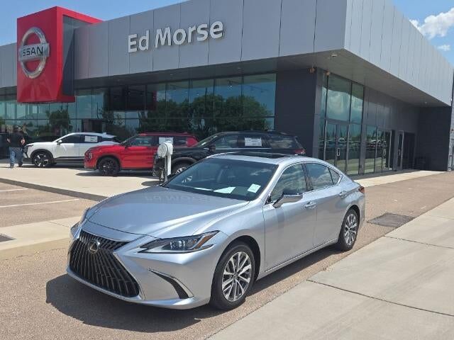 2024 LEXUS ES
